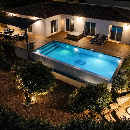 Porto-vecchio 4 Avec Piscine 维琪奥港