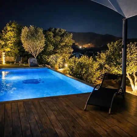 Porto-vecchio 4 Avec Piscine 别墅 *