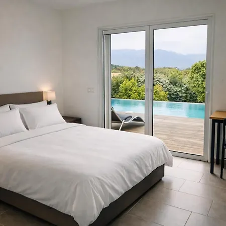 Porto-vecchio 4 Avec Piscine فيلة بورتو فيكشْيو