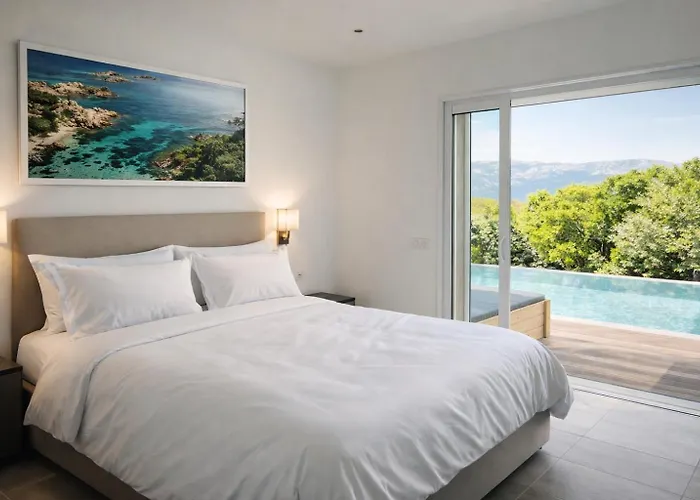 Porto-vecchio 4 Avec Piscine 别墅 *